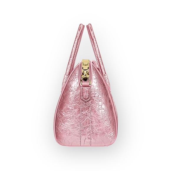 👜 🆕 Givenchy Mini Antigona Bag In Laminated Leather in color silk pink - Picture 6 of 11